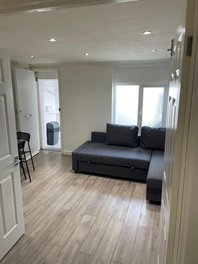 Ferienwohnung Plough Way Flat London Exterior foto