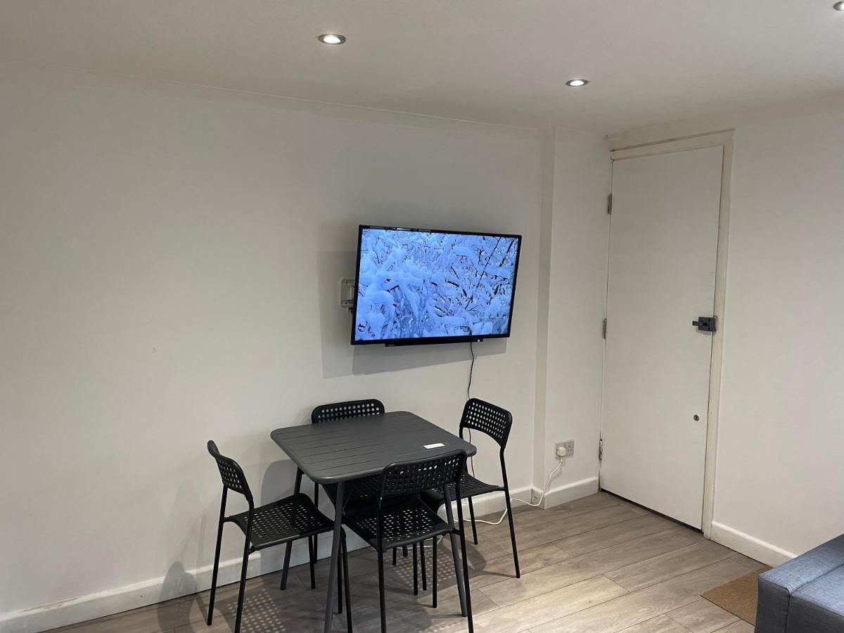 Ferienwohnung Plough Way Flat London Exterior foto